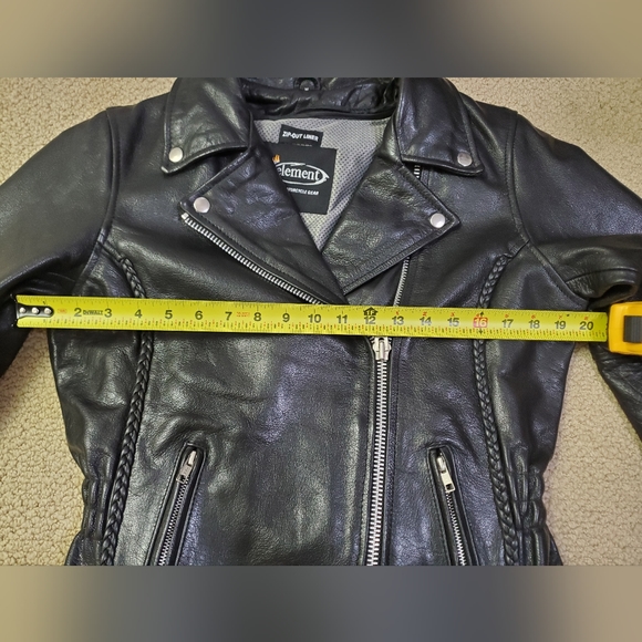 Xelement B8000 leather jacket - Picture 7 of 9